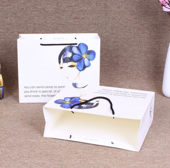 Luxury Recycled Custom Printing Logo Shopping Packing Paper Bag 